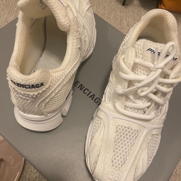 Balenciaga sneaker size 6 - Picture 9 of 16